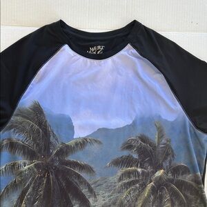 Maori Hook L T shirt Huge Tropical Graphic Short Sleeve Palm Trees and Mountain